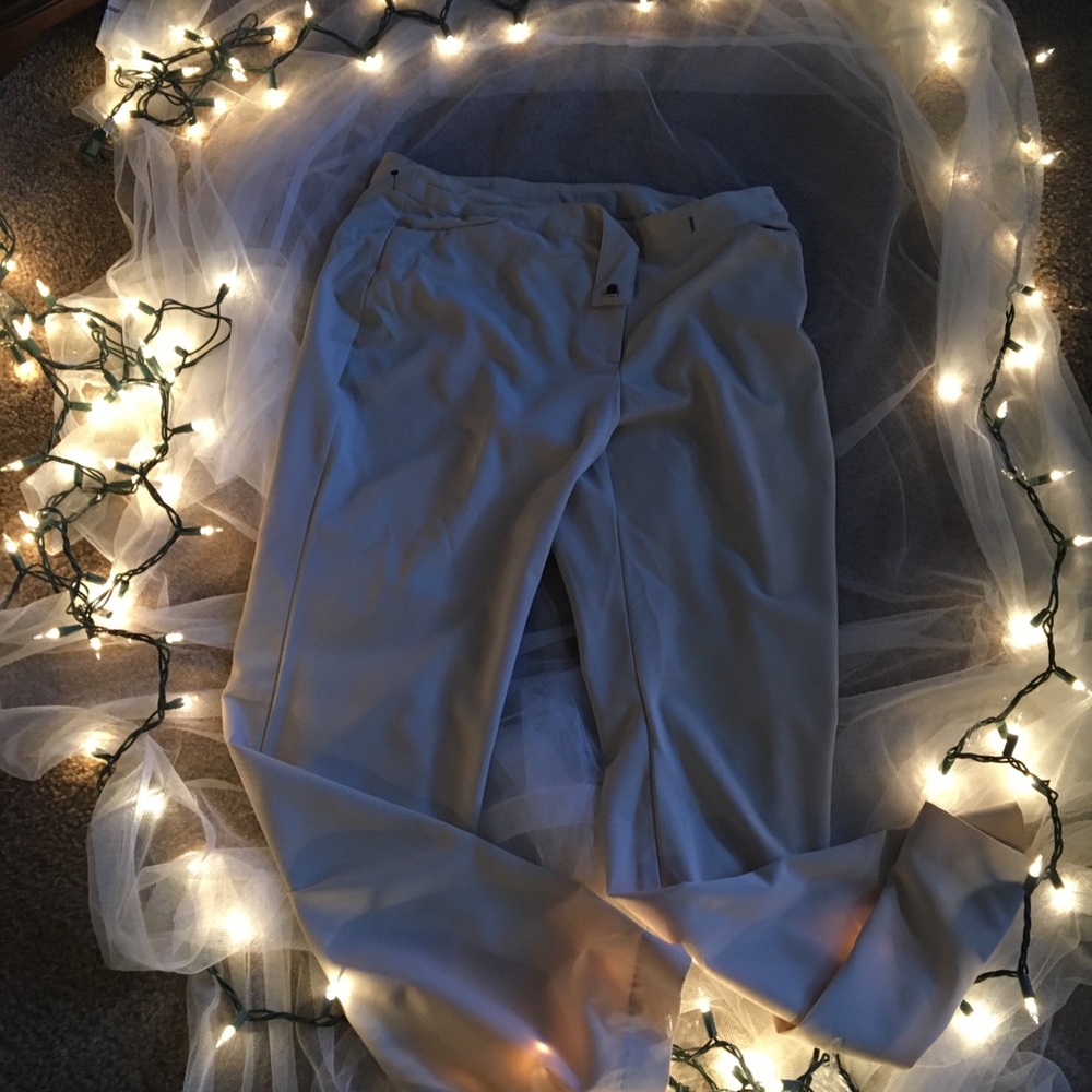 🌸Sale 3 for $10🌸 Attention Dress Pants